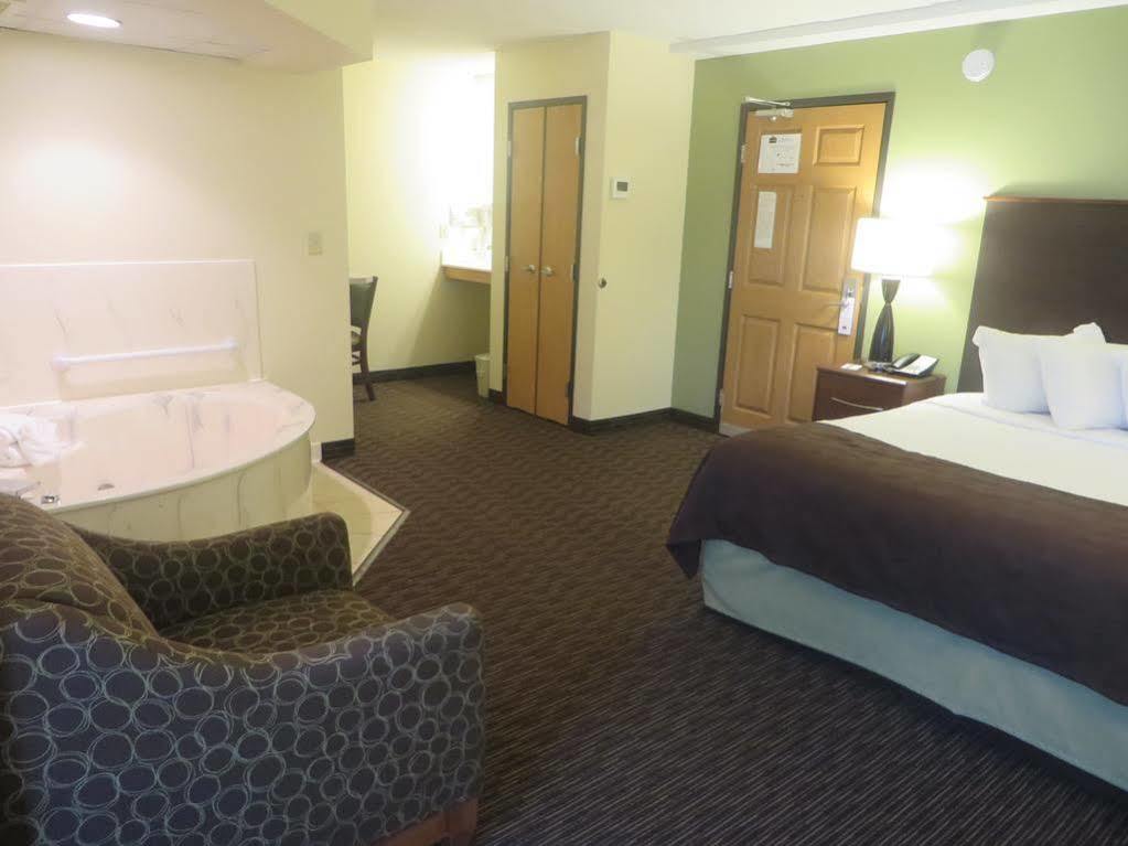 Americinn By Wyndham Rice Lake Zewnętrze zdjęcie